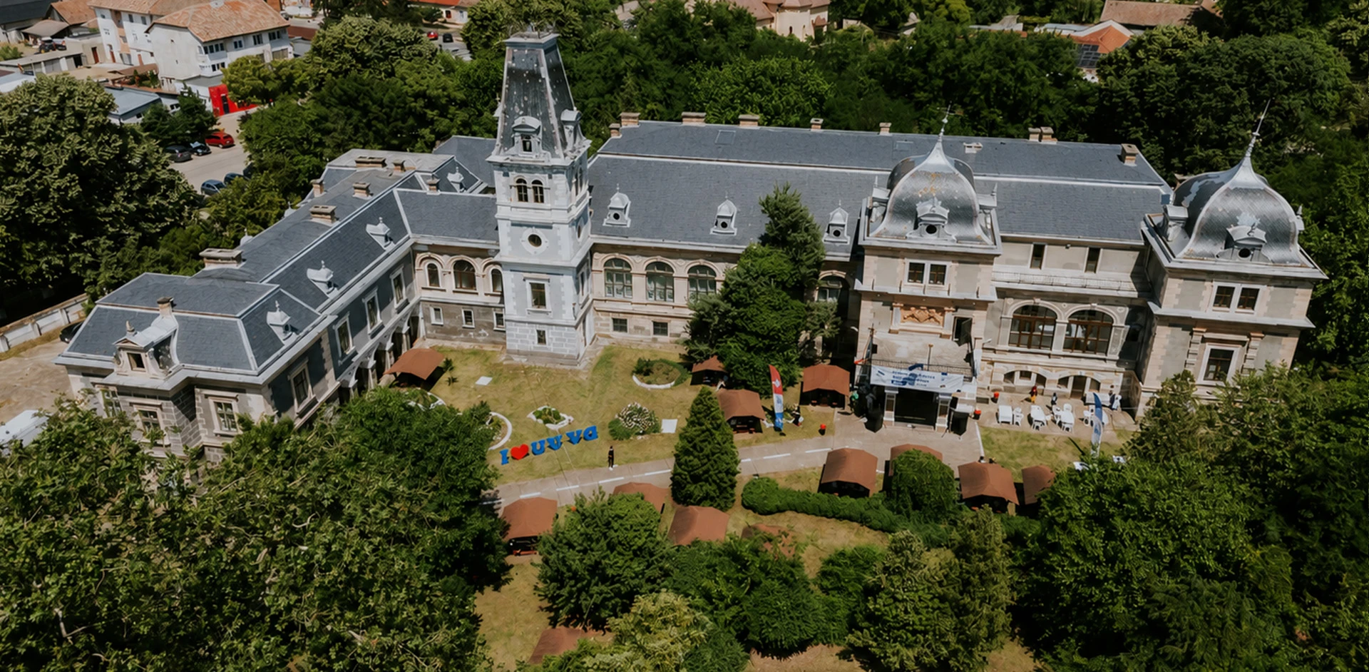 10. Complexul Universitar Macea