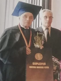 uvvg-doctor-honoris-causa-protase